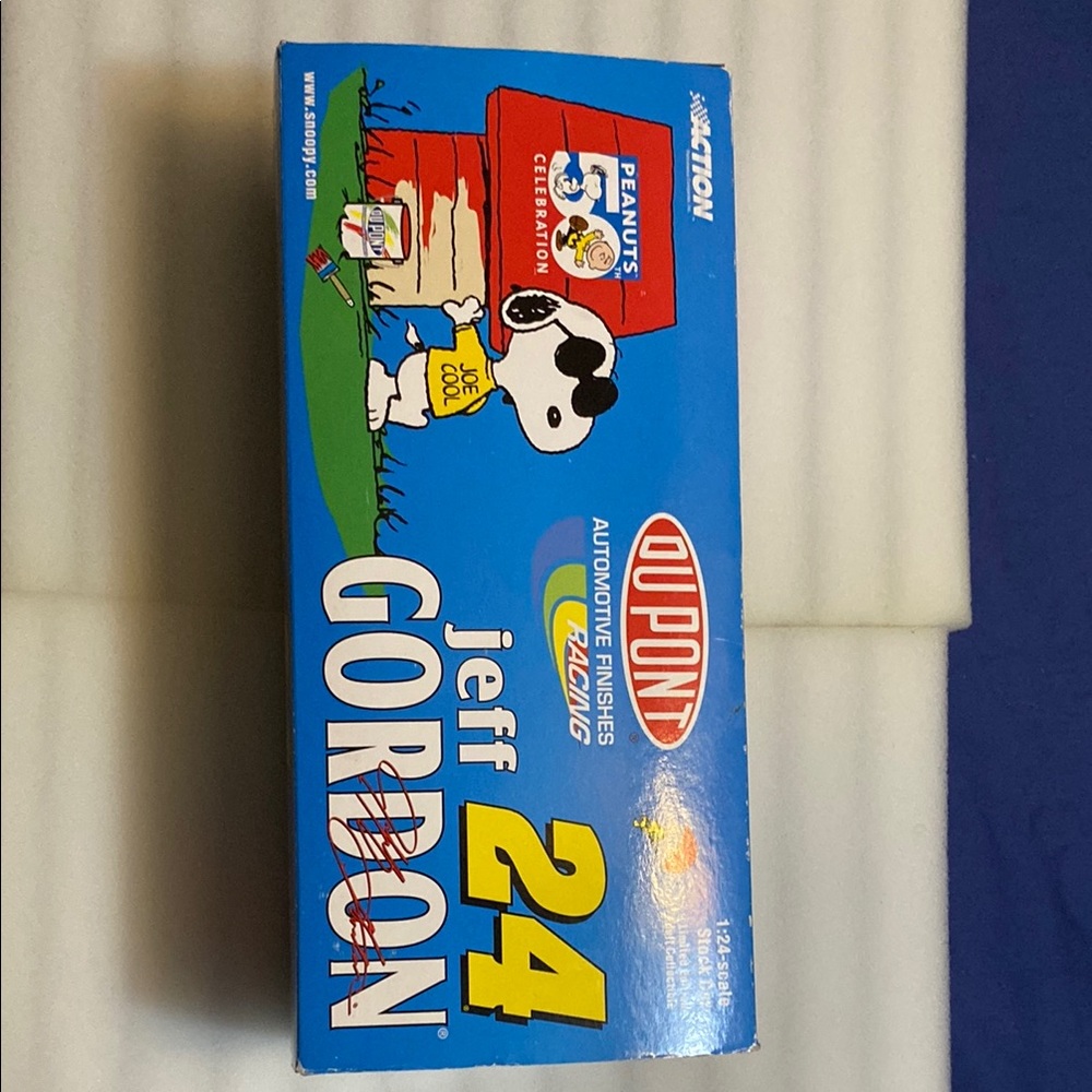 Nascar Jeff Gordon Toy Car - Blue and Yellow